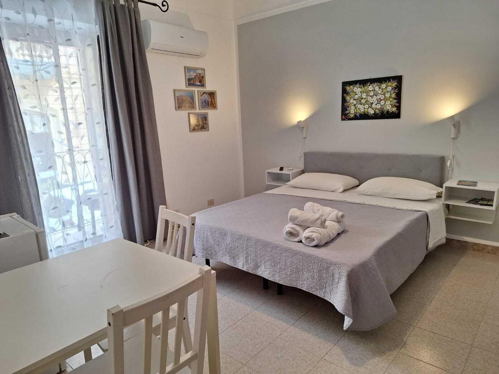 Casa Rosmary Lejlighed Cefalù Eksteriør billede